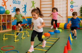 🏃 Dinamik Adımlar Hareket Parkuru 🏃 Dinamik Adımlar Hareket Parkuru